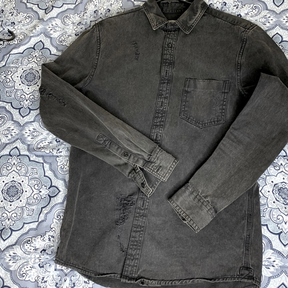 Mens size small Top Man distressed gray button down